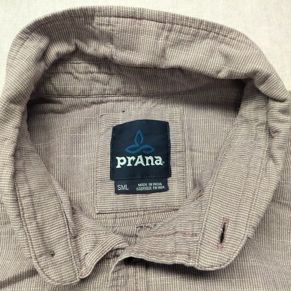 Prana Breathe Button Down Shirt Mens  Small Taupe Short Sleeve Micro Strips - Picture 3 of 13
